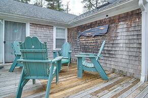 Furnished Deck: Retreat on Mashpee River!