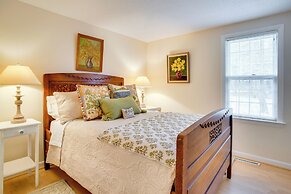 Furnished Deck: Retreat on Mashpee River!