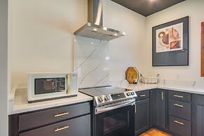 'all About the Buzz' Cottage w/ Patio & Yard!