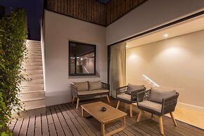 Liiiving in Porto - Pool Paradise Apartment B