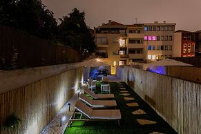 Liiiving in Porto - Pool Paradise Apartment B