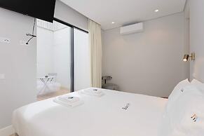 Liiiving in Porto - Pool Paradise Apartment B