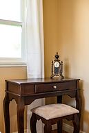 Cozy Getaway Bright Clean Fully Equipped