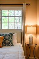 Cozy Getaway Bright Clean Fully Equipped