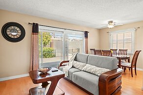 Cozy Getaway Bright Clean Fully Equipped