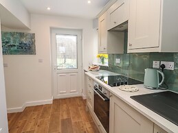 Elder Cottage Studio