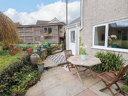 Elder Cottage Studio