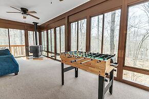 Pocono Lake Getaway - Serene 3br Home 3 Bedroom Home