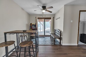 Pocono Lake Getaway - Serene 3br Home 3 Bedroom Home