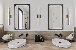 Ocean Whispers 4 Bedroom Home