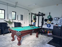 Ocean Whispers 4 Bedroom Home