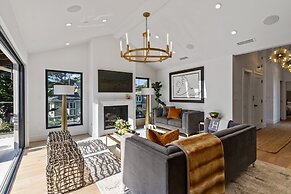 Ocean Whispers 4 Bedroom Home