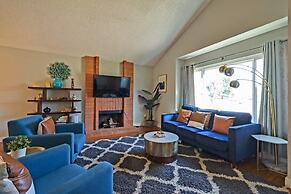 @ Marbella Lane - 4BR Home Away From Home Ldry