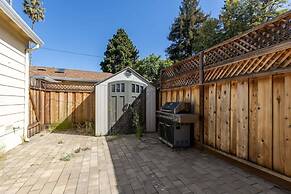 @ Marbella Lane - Convenient Home in Sunnyvale