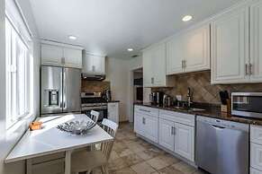 @ Marbella Lane - Convenient Home in Sunnyvale