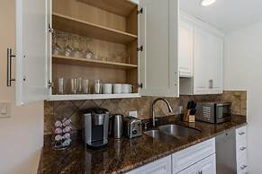 @ Marbella Lane - Convenient Home in Sunnyvale