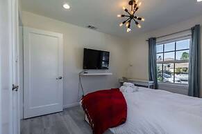 @ Marbella Lane - Convenient Home in Sunnyvale