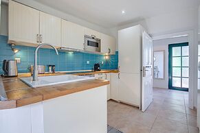 Alisachni Apartments