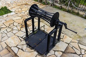 Aggelos Home in Kato Alepohori