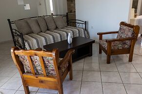 Aggelos Home in Kato Alepohori