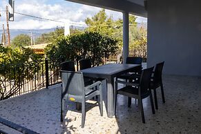 Aggelos Home in Kato Alepohori