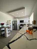 Sea Breeze Tunnel Hideaway 3