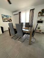 Sea Breeze Tunnel Hideaway 3