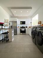 Sea Breeze Tunnel Hideaway 3