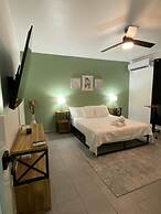 Sea Breeze Tunnel Hideaway 3