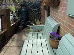 Rivergem - Riverside Coach House