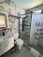 Sea Breeze Tunnel Hideaway 7