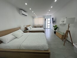 Sea Breeze Tunnel Hideaway 7