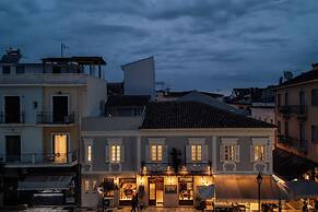 Amalie Suites