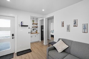 Riverside by Cowichan Lake Cottages