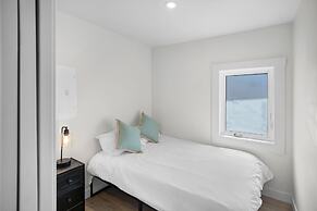 Riverside by Cowichan Lake Cottages