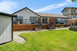 Riverside by Cowichan Lake Cottages