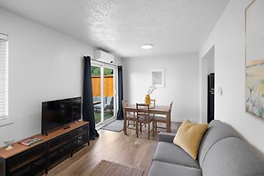 Riverside by Cowichan Lake Cottages