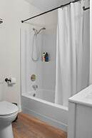 Riverside by Cowichan Lake Cottages