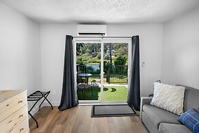 Riverside by Cowichan Lake Cottages