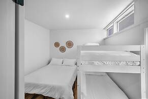 Riverside by Cowichan Lake Cottages