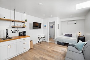 Riverside by Cowichan Lake Cottages