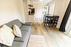 Riverside by Cowichan Lake Cottages