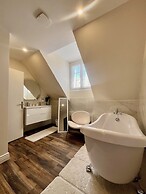 ARMOR HOTEL