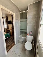 ARMOR HOTEL
