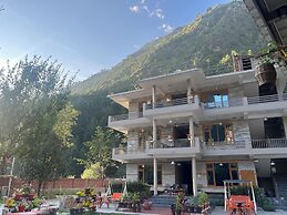The Royal Orchard Kasol
