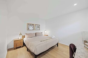 @marbella Lane - 3BR Coastal Retreat w/ Luxe Touch