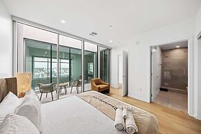 @marbella Lane - 3BR Coastal Retreat w/ Luxe Touch