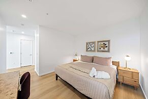 @marbella Lane - 3BR Coastal Retreat w/ Luxe Touch