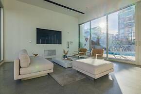 @marbella Lane - 3BR Coastal Retreat w/ Luxe Touch