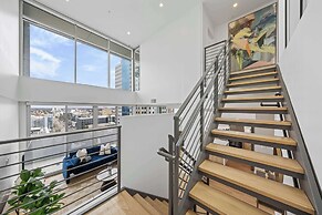 @marbella Lane - 3BR Coastal Retreat w/ Luxe Touch